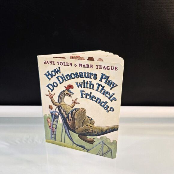 2 Board Books How Do Dinosaurs Play with Their Friends/The Berenstain Bears - Picture 3 of 10